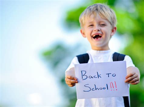 Una Vuelta Al Cole Feliz Niño Educación Mi Pediatra Grupo Icm