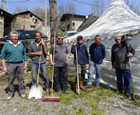 Saint Julien Montdenis Nettoyage De Printemps Au Hameau De Grenis