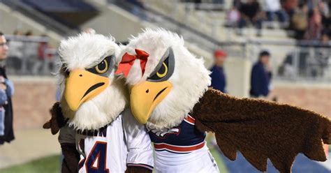 A tale of two mascots: Allen High School sophomores bring out the spirit in the community ...