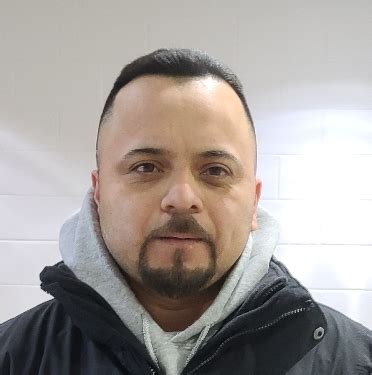 Edwin Gracias Sex Offender In Everett MA 02149