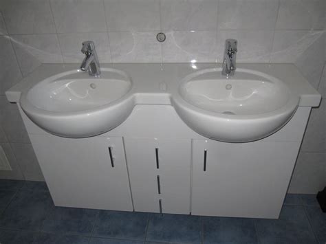 Badezimmer Doppel Lavabo Mit Unterschrank Und Spiegelkasten Kaufen