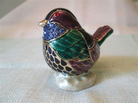 Vintage Bird Trinket Box Pill Box Bird Figurine Trinket Box