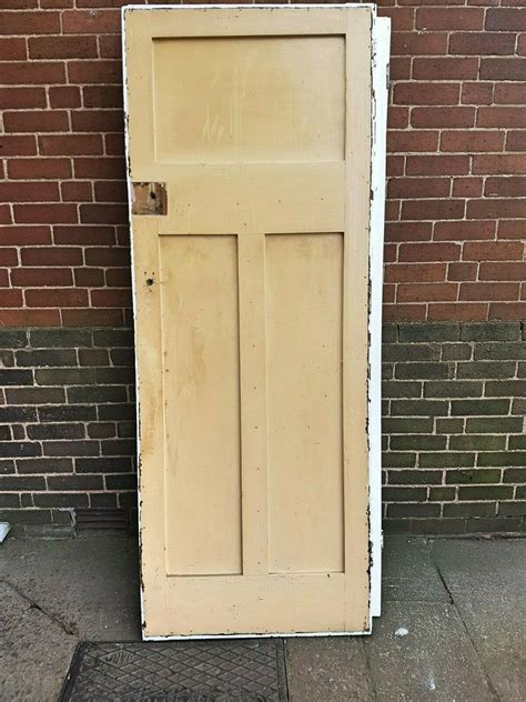 1930 S Door Original Reclaimed 3 Panel 777 8 X 293 4 X 1 3 8 Inches REF