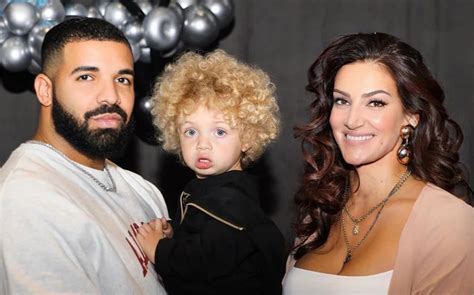 Qui N Es Adonis Graham El Hijo De Drake Fotos Chic Magazine