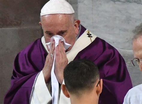 Come Sta Papa Francesco Lievi Sintomi Influenzali Ma Si Rimesso Ha