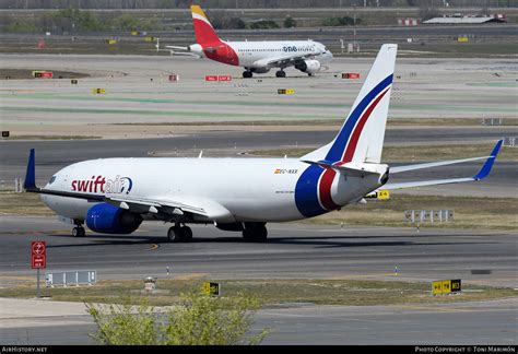 Aircraft Photo of EC-NXX | Boeing 737-8FE(SF) | Swiftair | AirHistory ...