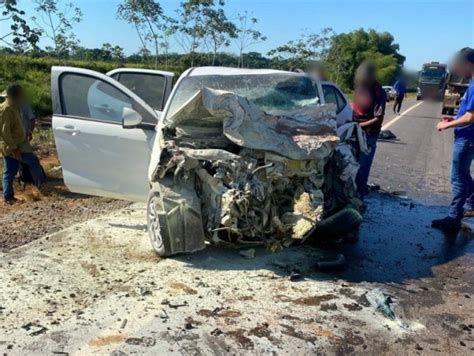 Acidente deixa fatal duas vítimas e outras em estado grave na BR 364