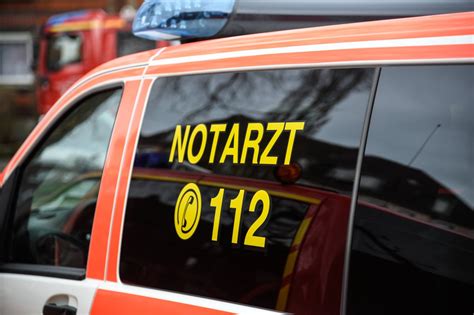 A1 Tödlicher Unfall Fußgänger von Auto erfasst DerWesten de