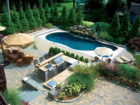 outdoor living backyard luxury vue magazine