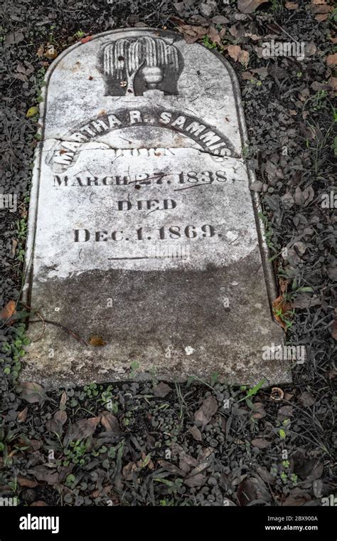 Boot Hill Cemetery Grave Hi Res Stock Photography And Images Alamy