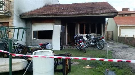 Mueren Cuatro Hermanos Al Incendiarse Su Casa En Mar Del Plata