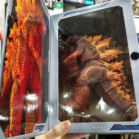 Godzilla King Of The Monsters Burning Godzilla 12 Head To Tail Actio