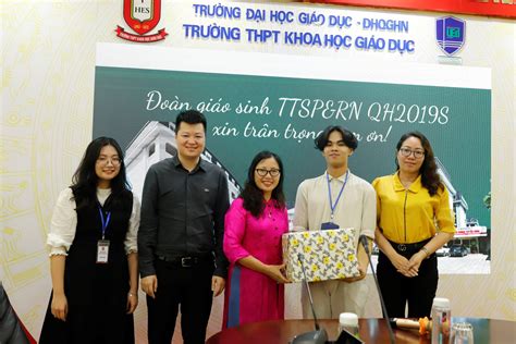 Lễ tổng kết thực tập sư phạm sinh viên khóa QH 2019S năm học 2022 2023