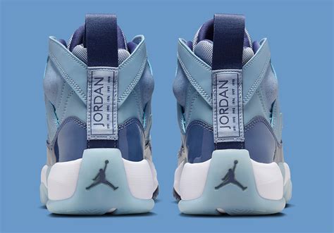 Jordan Two Trey "Ice Blue" DR9631-400 | SneakerNews.com