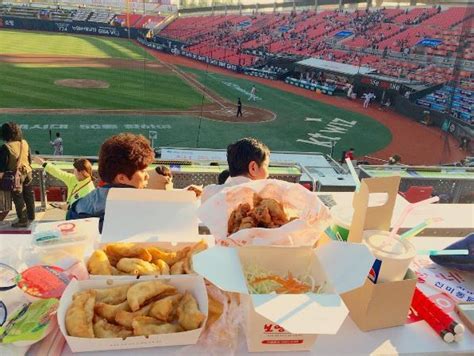 Weekender Delectable Wonders At Baseball Stadiums In Korea