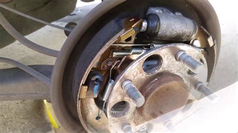 How To Change Drum Brakes On A Honda Civic