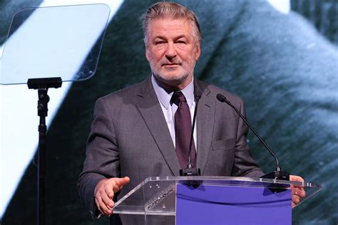 Retiran Los Cargos De Homicidio A Alec Baldwin Por La Muerte De La