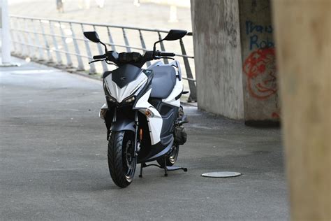 Kymco New Super 8 R Deboscooters