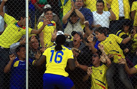 Equador Vence Bol Via E Entra Na Zona De Classifica O Copa De