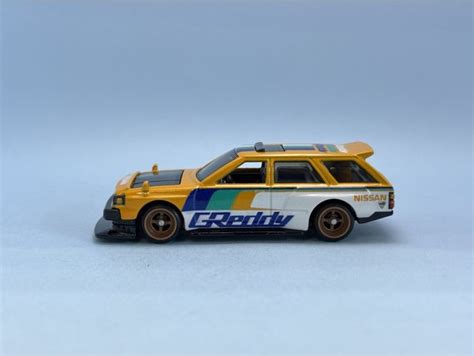 2024 Hot Wheels Premium Garage Diorama Greddy Nissan Maxima Drift Car