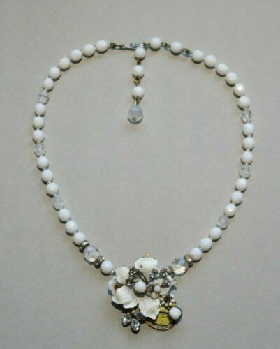 Vintage Milk Glass Bead Enamel Flower S Necklace Lot Lisasfinds