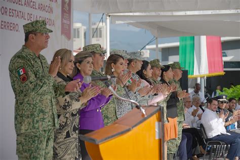 Asiste Rector De La Uagro A La Toma De Posesión Y Protesta De Bandera Del Coordinador Estatal De