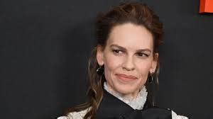 Hilary Swank Confirma Que Est Embarazada De Mellizos A Sus A Os