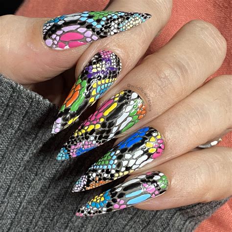 Rainbow Snake Skin Nail Art Snake Skin Nails Metallic Nail Art