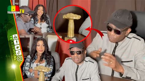 Incroyable La surprise de Viviane chez Youssou Ndour avec son trophée