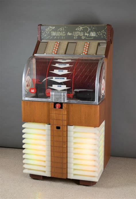 Sold Price: VINTAGE JUKEBOX - August 1, 0121 6:00 PM PDT