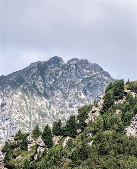 Ostry Rohac Pico De La Cordillera De Otrhance En Las Monta As De Tatras