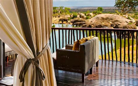 15 Serengeti National Park Hotels - Which To Choose?