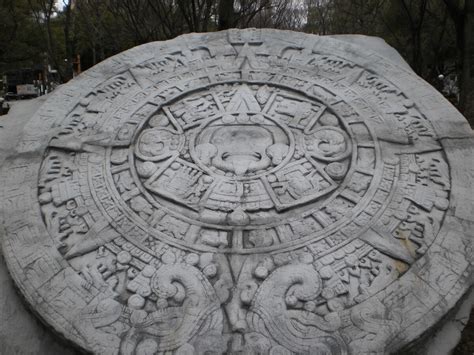 The Mayan Calendar Facts, Theories and Prophecies - Historic Mysteries