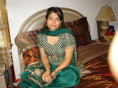 Indianpakibabes Desi Indian Randi Part 13 Hmm Tumblr Pics