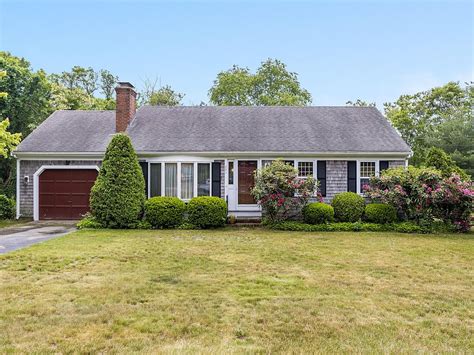 231 Knotty Pine Lane Centerville MA 02632 Zillow