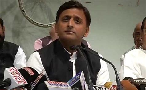 Samajwadi Party Chief Akhilesh Yadav Says Evms Cant Be Relied Upon