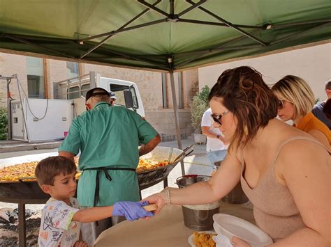 Mucha Participaci N En La Carrera De Cintas Y En La Paella Gigante