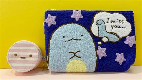 【震撼精品百貨】角落生物 Sumikko Gurashi~san X 隨身刺繡收納包拉鍊收納包 恐龍藍72684 生活雜貨