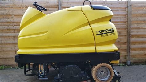 SZOROWARKA KARCHER BR 100 250R ZAMIATARKA POLERKA 7146463737