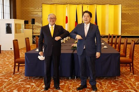 Japan Philippines Agree To Boost Security Ties Asia And Pacific The