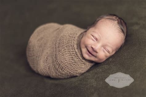 Newborn Photography: How To Make Baby Smile | Jewel Images ...