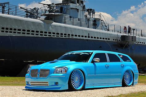 Dodge Magnum Custom Rims