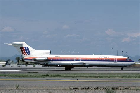 The Aviation Photo Company Archive United Airlines Boeing 727 222 A