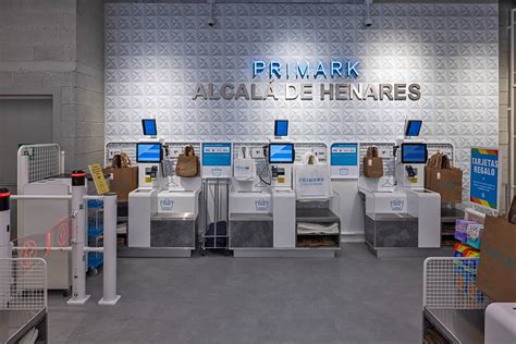 Primark Abre Sus Puertas En Alcal De Henares Y Alcanza Las Tiendas