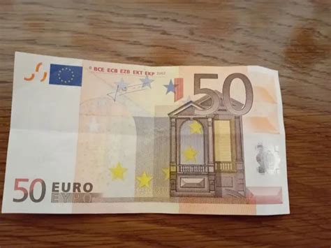 Billet De Banque Euros Signature J C Trichet S Rie V Eur