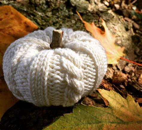 Cable Knit Pumpkin Free Knitting Pattern