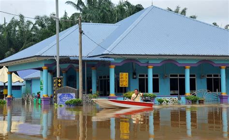 RHB Sedia Penangguhan Bayaran Ansuran Kepada Mangsa Banjir Utusan