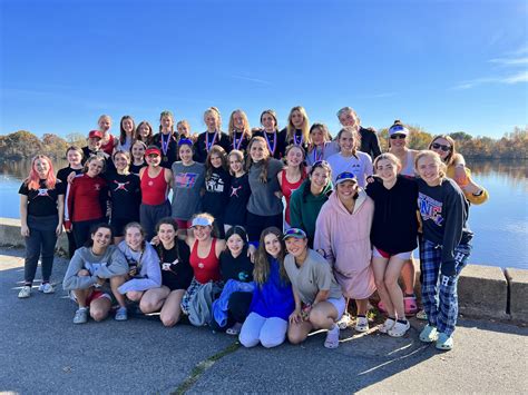 Hingham Takes Six Medals at MA Public School Rowing Championships