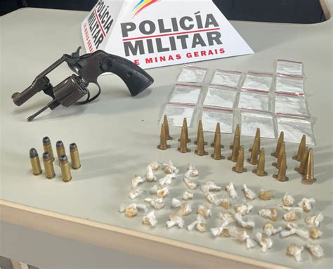 Itabira Polícia Militar Apreende Armas Drogas E Munição No Bairro