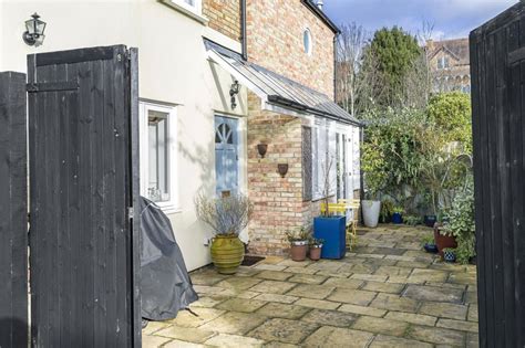 2 Bedroom Property For Sale In Stratford Street Oxford Oxfordshire